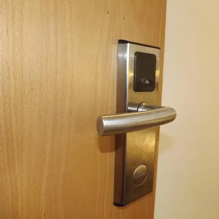 מלון Mar Azul 2*