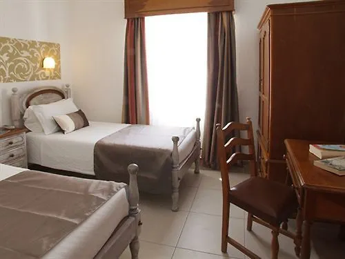 Hotel Mar Azul Lagos