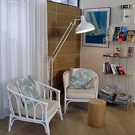 Hotel Mar Azul 2*
