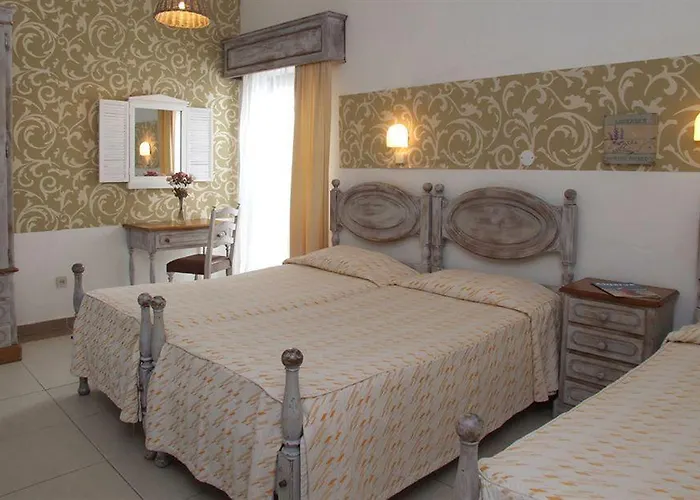 Mar Azul מלון 2*